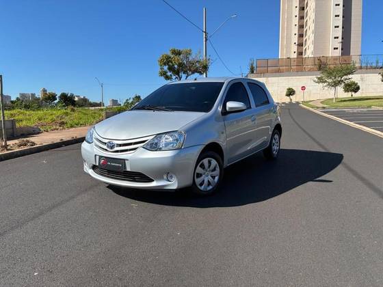 TOYOTA ETIOS 1.3 X 16V FLEX 4P MANUAL